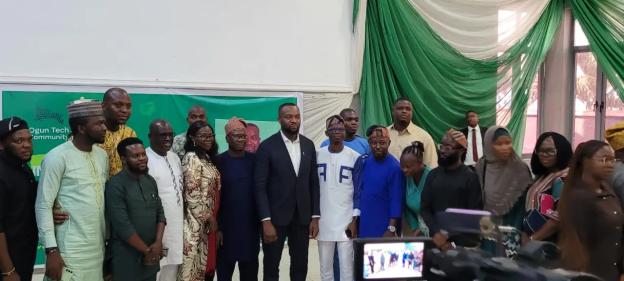 Communication Minister urges farmers to embrace AI to boost food production 