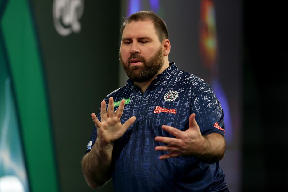 Fortnite Producer, 37, Makes a Surprising Leap to Qualify for World Darts Championship After Career Shift During Lockdown