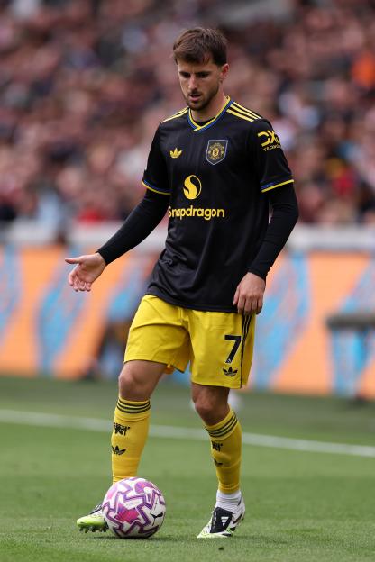 Mason Mount of Manchester United during a Premier League match.