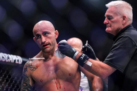 Alexander Volkanovski can break undefeated curse he’s TWICE fallen victim to with UFC 314 win over Diego Lopes