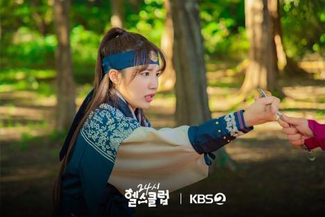 Lee Jun Young, Jeong Eun Ji, Lee Mi Do, And More Show Great Teamwork In “Pump Up The Healthy Love”; Behind-The-Scenes Photos 5