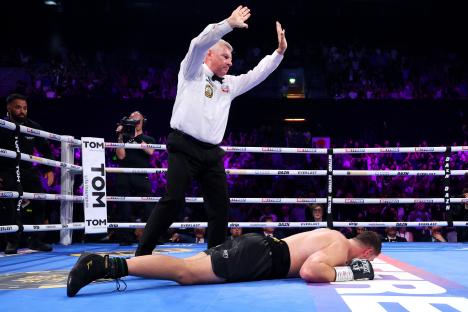Johnny Fisher left needing oxygen as Dave Allen scores KO of the year contender in brutal fifth round stoppage