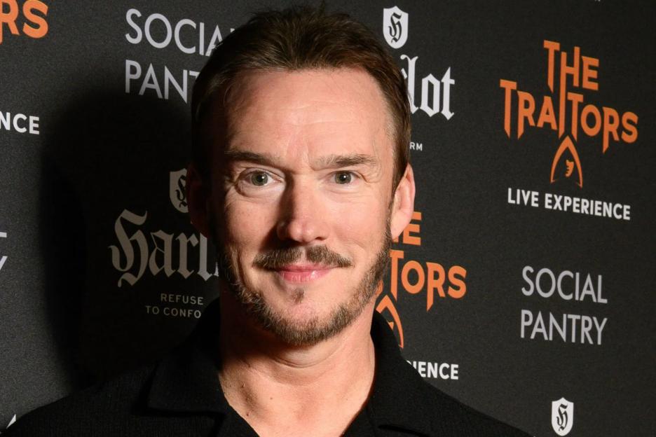 Russell Watson reveals he contemplated jumping from hotel balcony in suicide bid amid agonising brain tumour battle