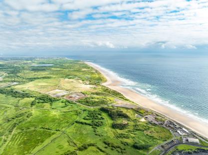 Several more sightings of ‘naked man at popular British beach’ after he ‘chased terrified woman’ in broad daylight