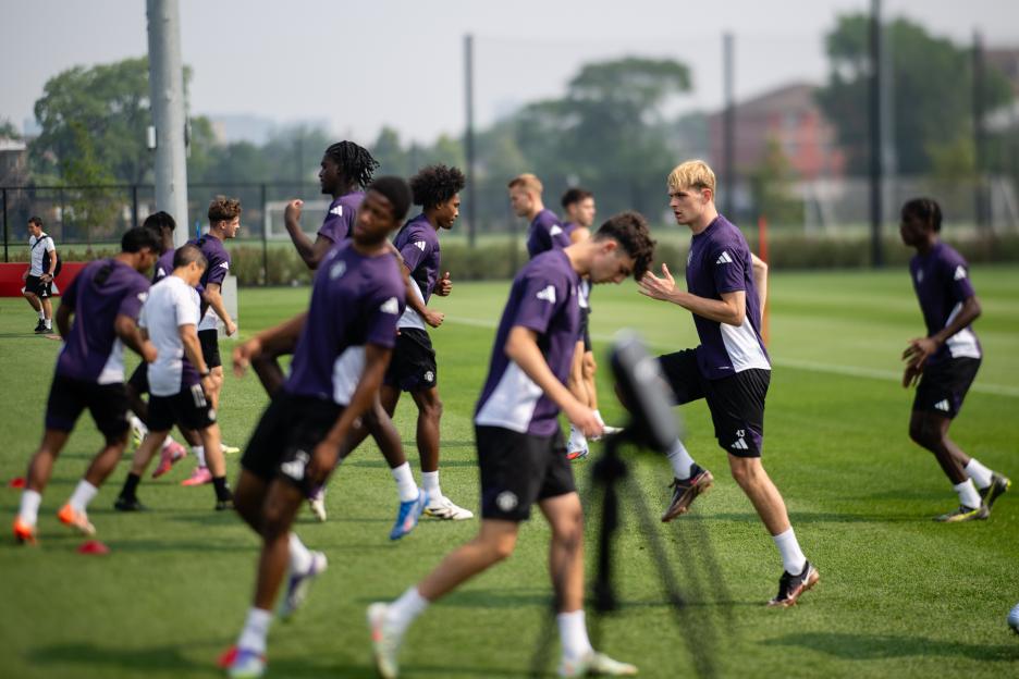 Manchester United soccer players in pre-season training.