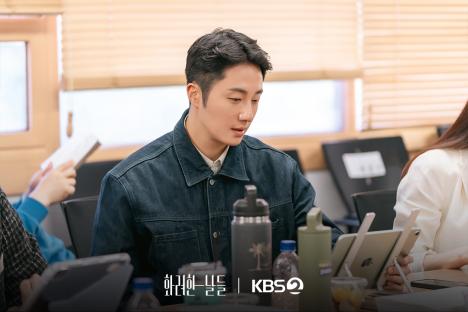 Watch: Jung Il Woo, Jung In Sun, Yoon Hyun Min, And More Impress At Script Reading For New Drama 6