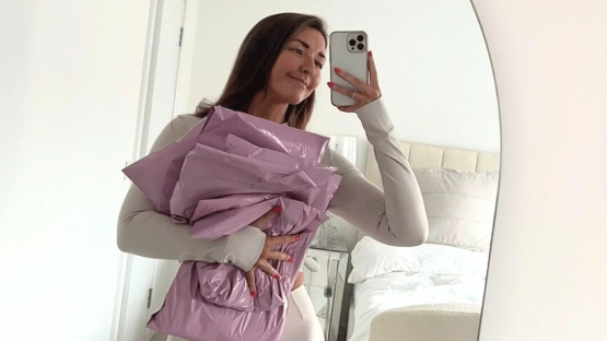 I’ve made £6.7k on Vinted & here’s 10 rules I follow to guarantee sales – from uploading times to second-chance keywords