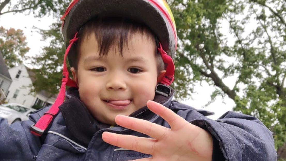 Boy, 5, is burned to death in front of his mom in hyperbaric chamber during ADHD treatment as family sues over ‘greed’