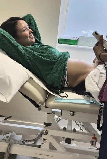 Taia Tulher receiving a prenatal ultrasound.