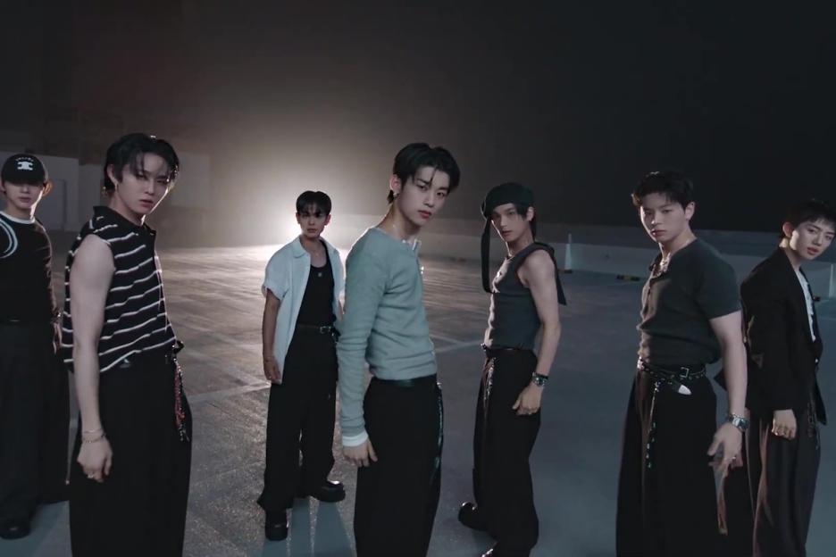 Watch: EVNNE Returns With Sleek MV For “How Can I Do” Comeback