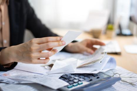 Major change to Universal Credit savings account from tomorrow – see if you can get £1,200 free cash