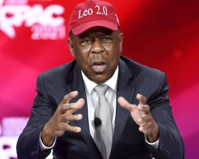 Leo Terrell speaking at CPAC 2021.