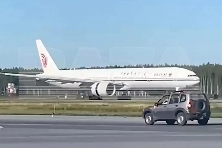London Heathrow flight carrying 311 people suffers ‘engine failure’ and forced to make emergency landing in Russia