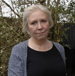 Portrait of a woman.