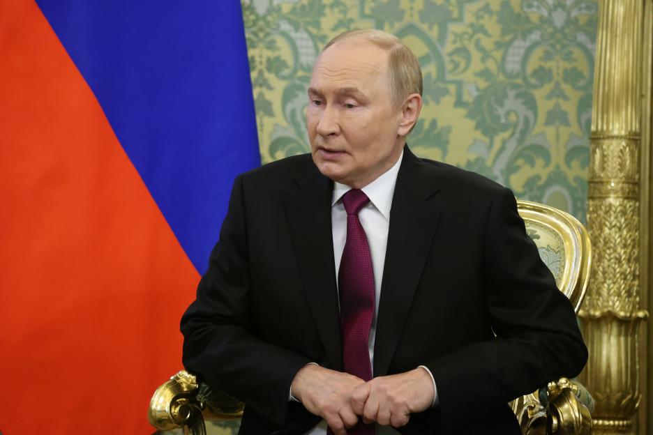 Russia ‘snubs’ Trump’s three-way peace summit plan and appears determined to freeze Ukraine out of discussions