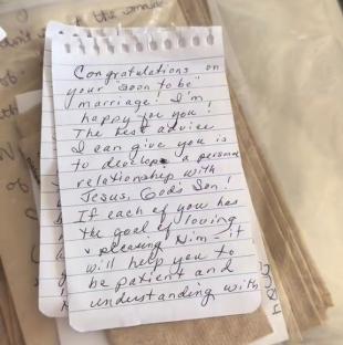 Handwritten marriage advice notes from honeymoon flight passengers.