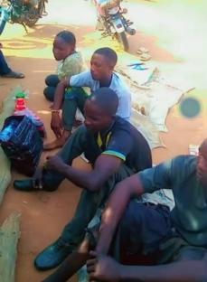 Youths hail Nigerian Army as troops rescue 4 kidnap victims in Taraba