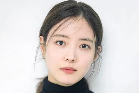 Lee Se Young’s Agency To Take Legal Action Against Malicious Posts