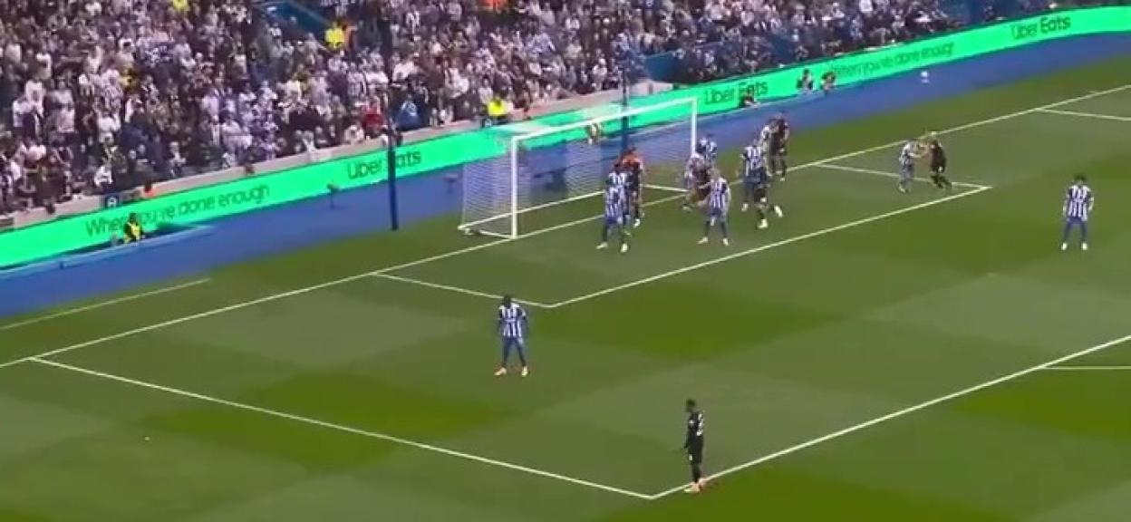 Tottenham star Lucas Bergvall breaks little-known Premier League rule against Brighton but avoids yellow card