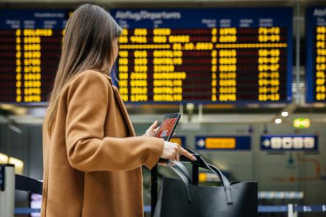 Major change for travellers as boarding passes and check-in to be scrapped in new airport rules