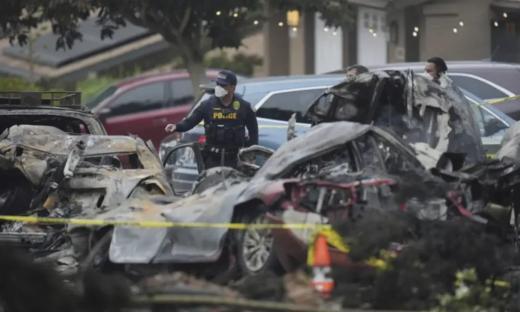 US: Small plane crashes in San Diego military housing area, 2 dead, 8 injured 6