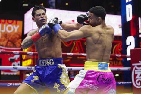 Ryan Garcia and Rolly Romero boxing.