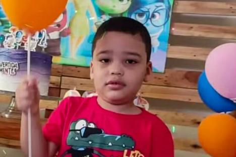 Tragic non-verbal autistic boy, 4, dies from curable snake bite after being unable to tell anyone what happened to him
