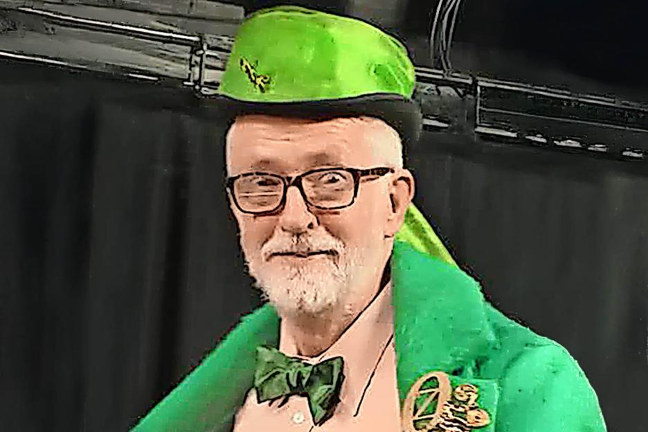 Former Labour Leader Jeremy Corbyn Set to Star as the Wizard of Oz-lington in Panto Performance!