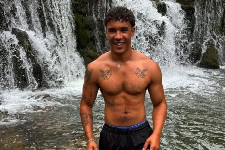Reality star in shock split from stunning girlfriend – as he looks to further his TV career