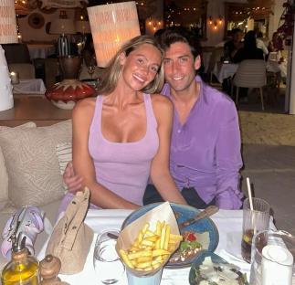 James Argent and his girlfriend at a restaurant.