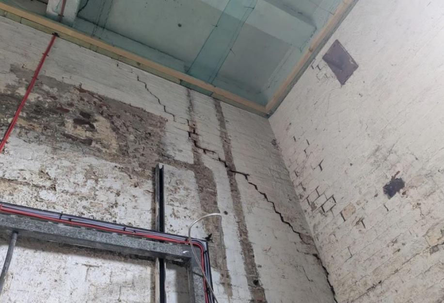 MAKING A SPLASH Historic swimming pool set to be transformed into '£22m' waterpark with kitesurfing, paddleboarding & restaurant among plans, Eastney watersports site