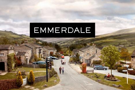 Emmerdale actress with very famous husband lands role in Corrie