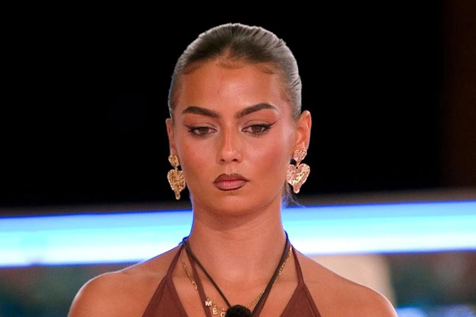 Axed Love Island star Megan takes swipe at Conor for ‘lipsing every girl’ after telling her to ‘wait for him’