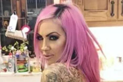 Jodie Marsh strips naked and flashes her bum in saucy home cooking snap after saying she’s ‘fat but happy’