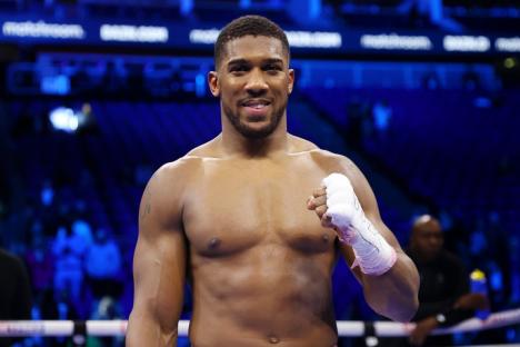 LONDON, ENGLAND - APRIL 01: Anthony Joshua celebrates victory following the Heavyweight fight between Anthony Joshua and Jermaine Franklin at The O2 Arena on April 01, 2023 in London, England. (Photo by James Chance/Getty Images)
