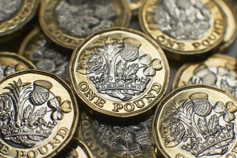 Just DAYS left for parents to apply for free food vouchers and cash worth up to £500