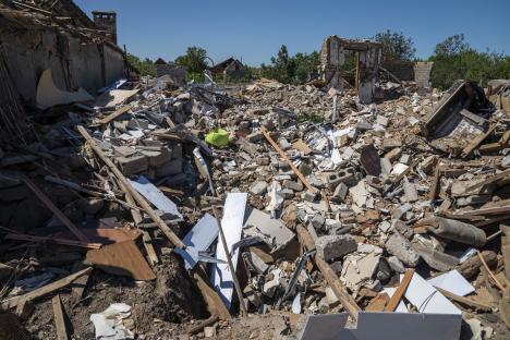 Destruction of a building after shelling.