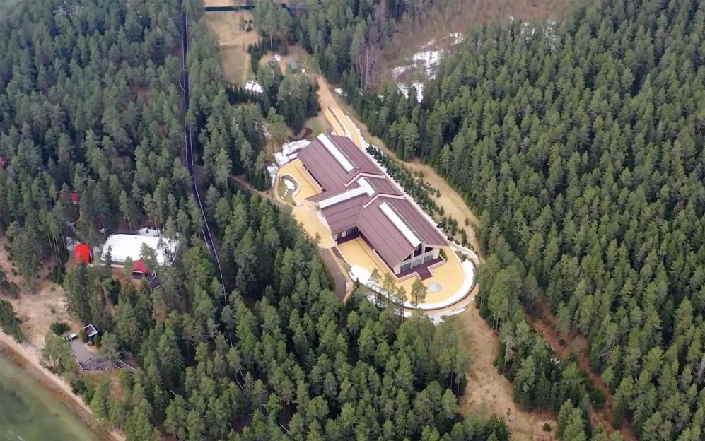 Aerial view of Vladimir Putin's lakeside estate in Valdai.