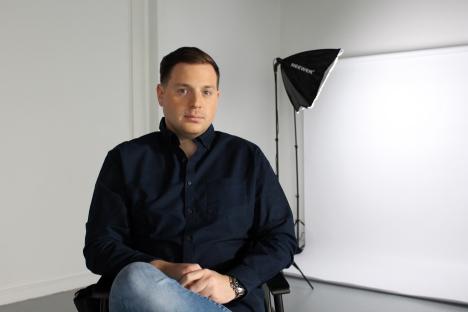 Journalist Josh Rom in an interview.