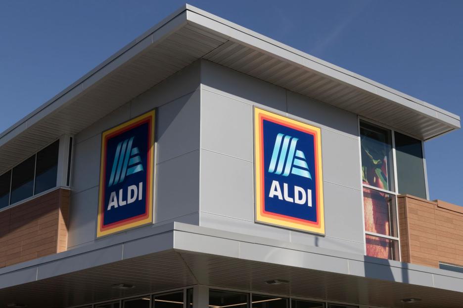 Aldi’s £2.99 buy that brightens up your garden flies off the shelf as supermarket manager warns they’ll sell out soon