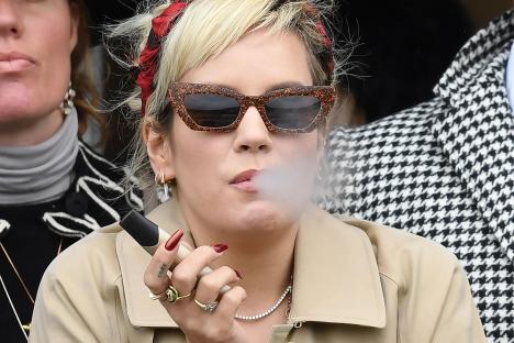 Secret celeb vapers revealed – from the mum-of-5 who vowed but failed to quit to wholesome GMB presenter