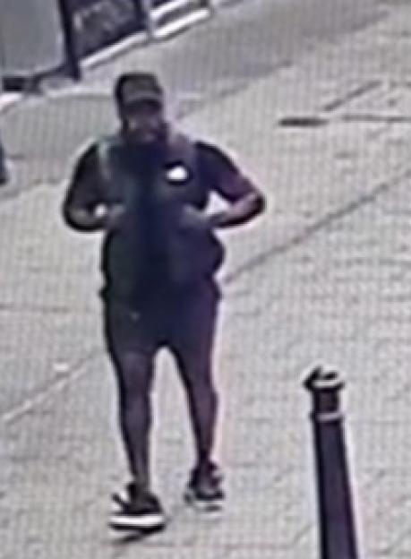Shocking CCTV: Woman Tackled to the Ground in Bag Snatching at Station