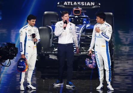 Carlos Sainz, James Vowles, and Alex Albon at an F1 event.