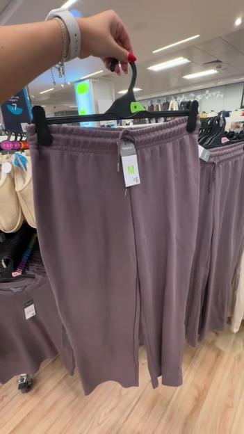 Shoppers run to Primark for the ‘ultimate autumn and winter staple’ co-ord that’s only £12 and comes in four colours