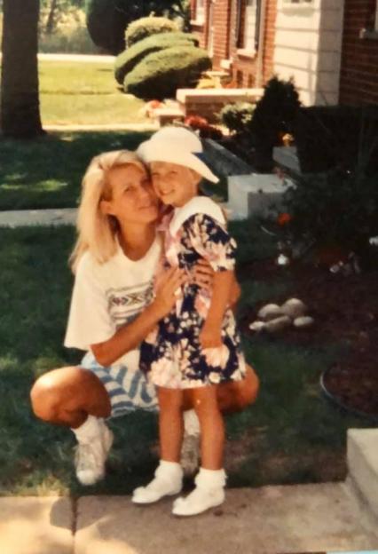Cheryl Simmons with her daughter, Julie Williamson.