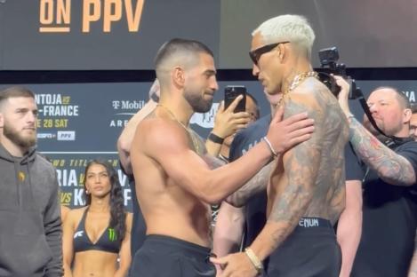 Watch Ilia Topuria and Charles Oliveira have surprisingly warm final UFC 317 face-off in front of Dana White
