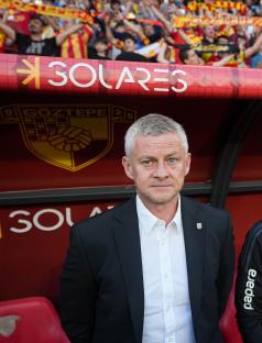 Ole Gunnar Solskjaer, head coach of Besiktas, at a Goztepe vs Besiktas football match.