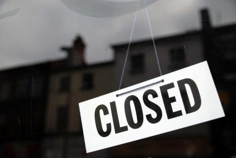 Charity shop chain with over 300 shops to close high street store in days