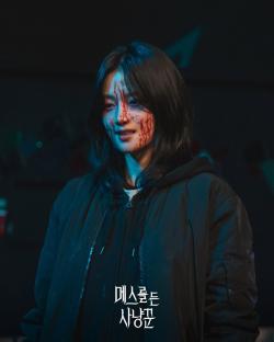 Park Ju Hyun And Park Yong Woo Lead Double Lives In New Drama “Hunter With A Scalpel” 9