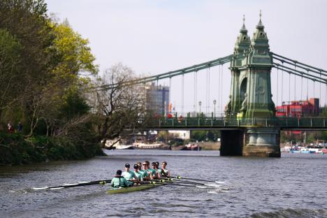 Boat Race 2025 LIVE RESULTS: Start time, stream FREE and winners as Cambridge face Oxford in historic event